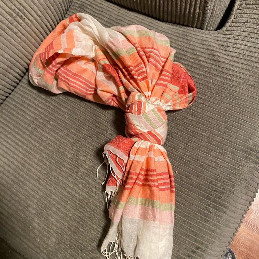 Scarf - Picture 2 of 2
